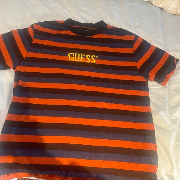 guess short sleeved shirt - Picture 1 of 2